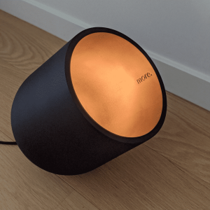eco-friendly-archy-table-lamp-black-big-ekohunters-more-circular