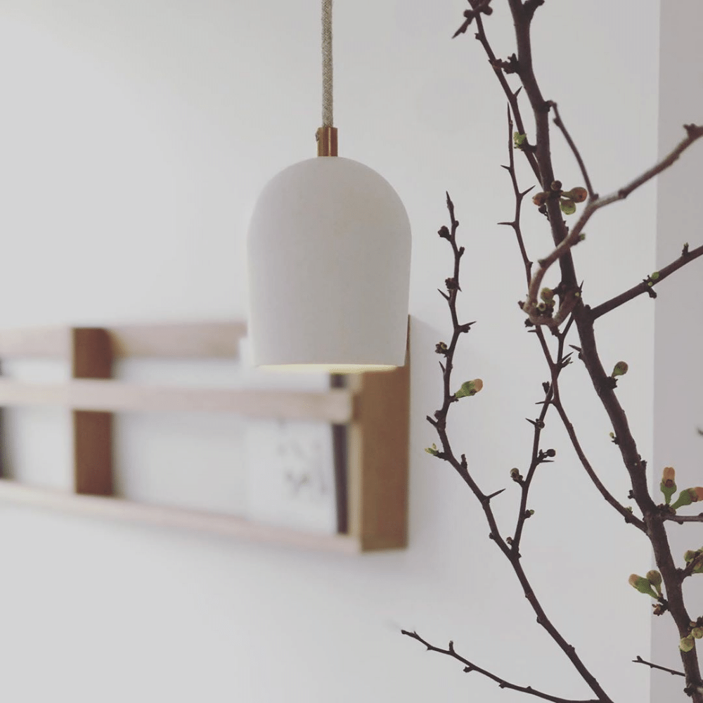 Sustainable-white-pendant-archy-lamp-ekohunters