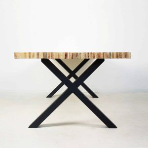 ABLE dining table made from pressed pallet cross