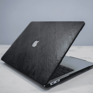 black-eco-friendly-computer-case-mac-computer-case-ekohunters-vica-design