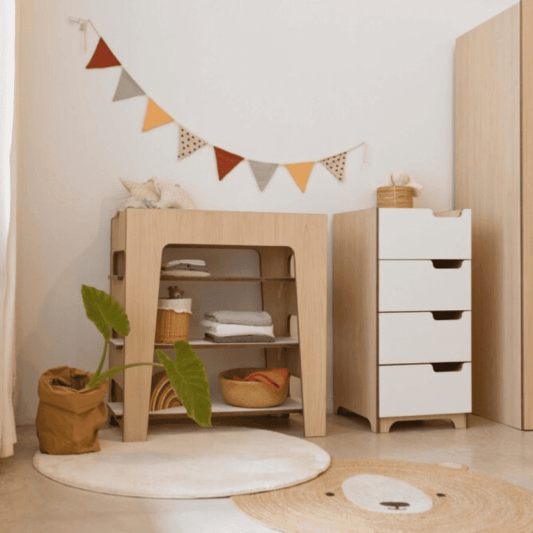 comoda-simple-janka-ekohunters-dormitorio-ecodiseño-mobiliario-infantil-sostenible