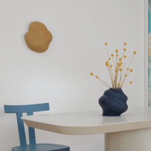 Daisy wall lamp