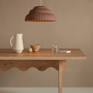 Tami dining table