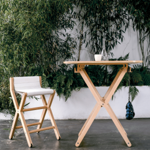 RIS MEDIUM BAR STOOL