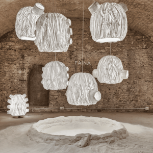 Sluhach pendant lamp