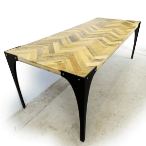 ABLE laserpoten dining table