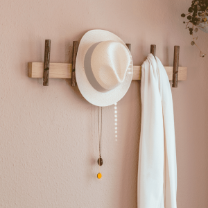 Reces hanger
