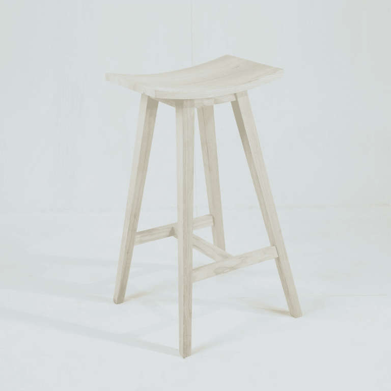 taburete-alto-madera-pino-koi-ekohunters-taburetes-sostenibles-timeless-natura